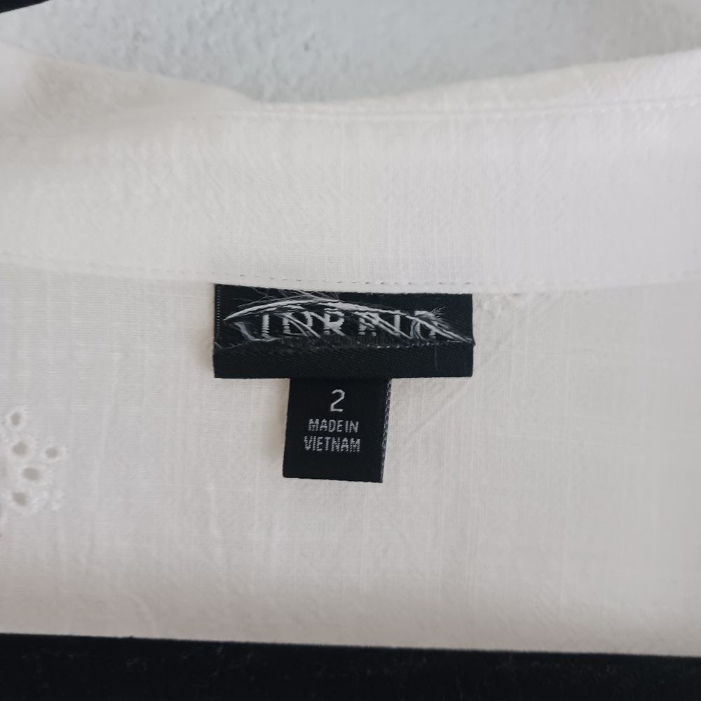 Torrid Long Sleeve Button Down Off Withe Blouse S… - image 4